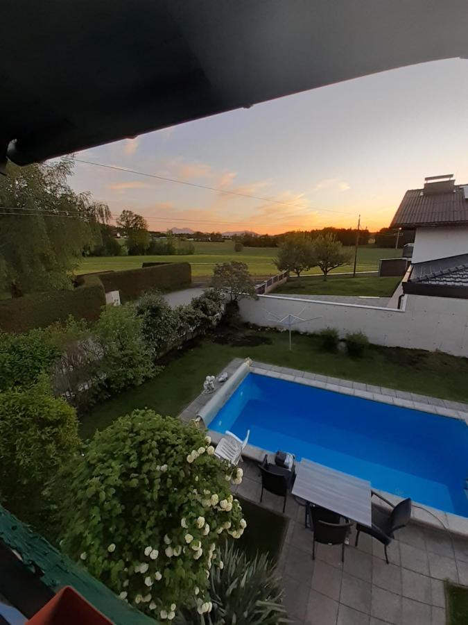Appartment Andrea Eugendorf Εξωτερικό φωτογραφία
