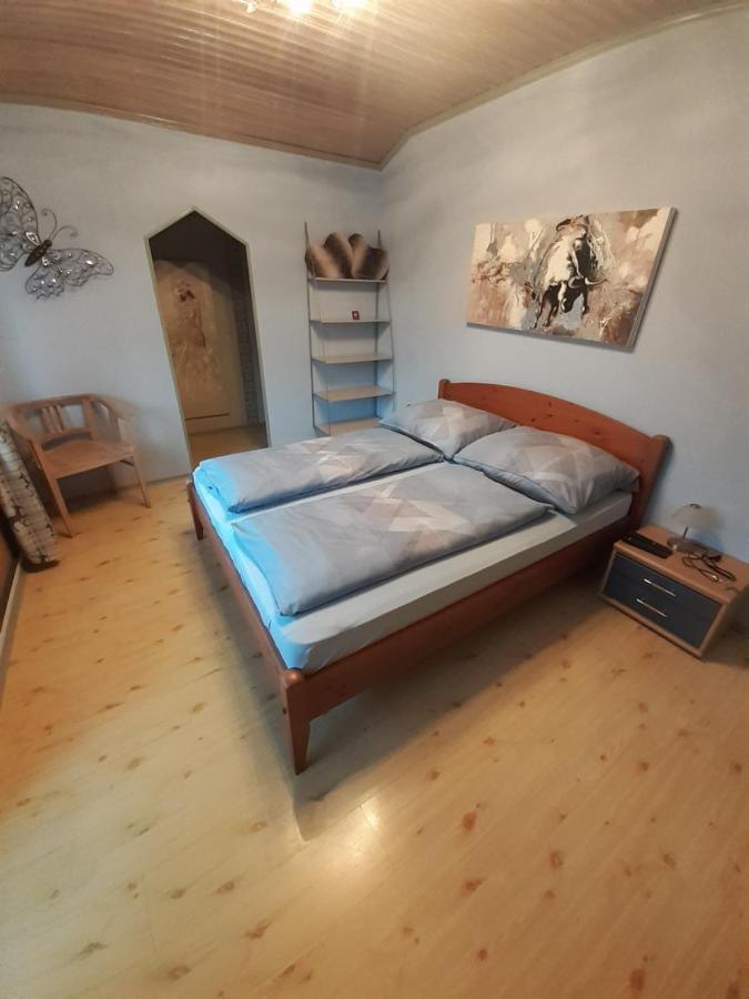Appartment Andrea Eugendorf Εξωτερικό φωτογραφία
